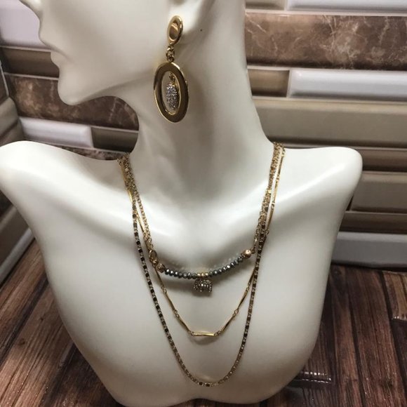 3 Gold-Tone Boho Style Necklaces & Earrings - Picture 3 of 7